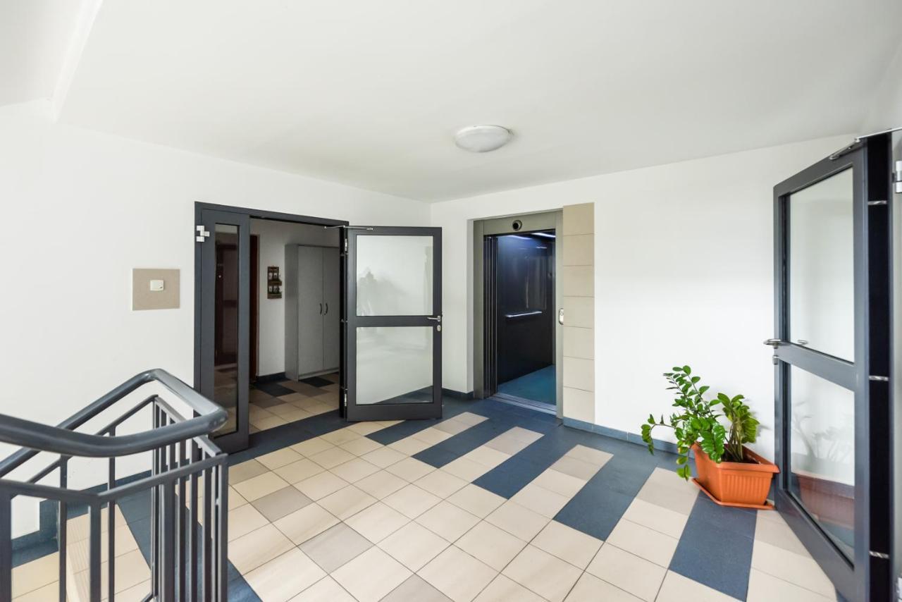 Ursus Pleasant Apartment Βαρσοβία Εξωτερικό φωτογραφία