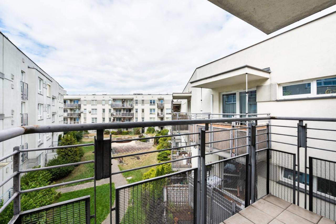 Ursus Pleasant Apartment Βαρσοβία Εξωτερικό φωτογραφία