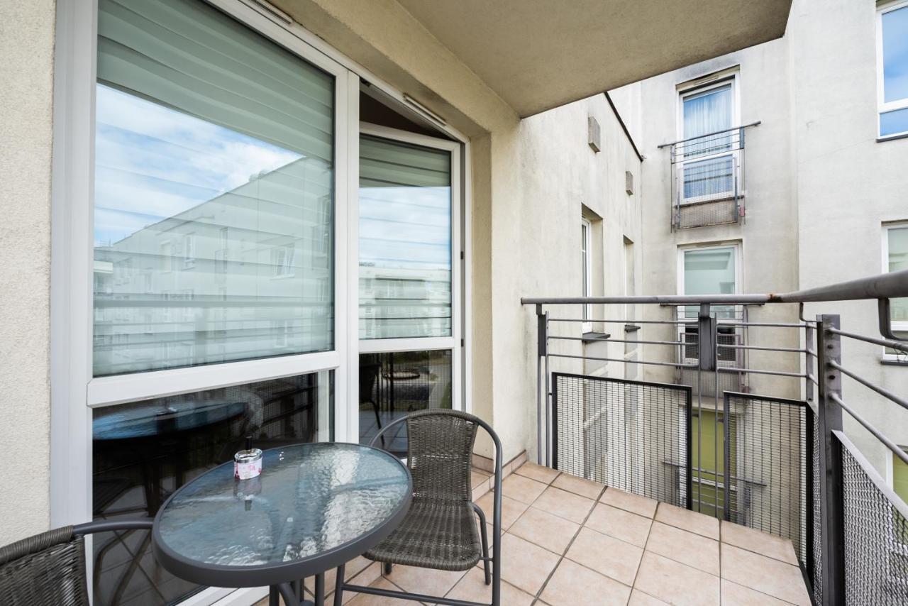 Ursus Pleasant Apartment Βαρσοβία Εξωτερικό φωτογραφία